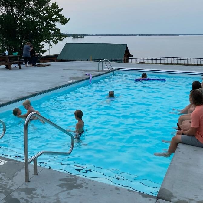 Family Friendly Pool near Lake Kabetogama